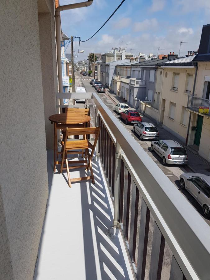 Residence Jeanne 50 M De L'Esplanade Classe 2 Etoiles Berck Eksteriør billede
